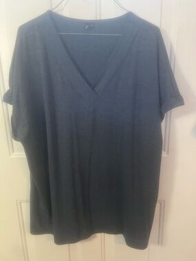 V-Neck Oversized Tee in Deep Navy